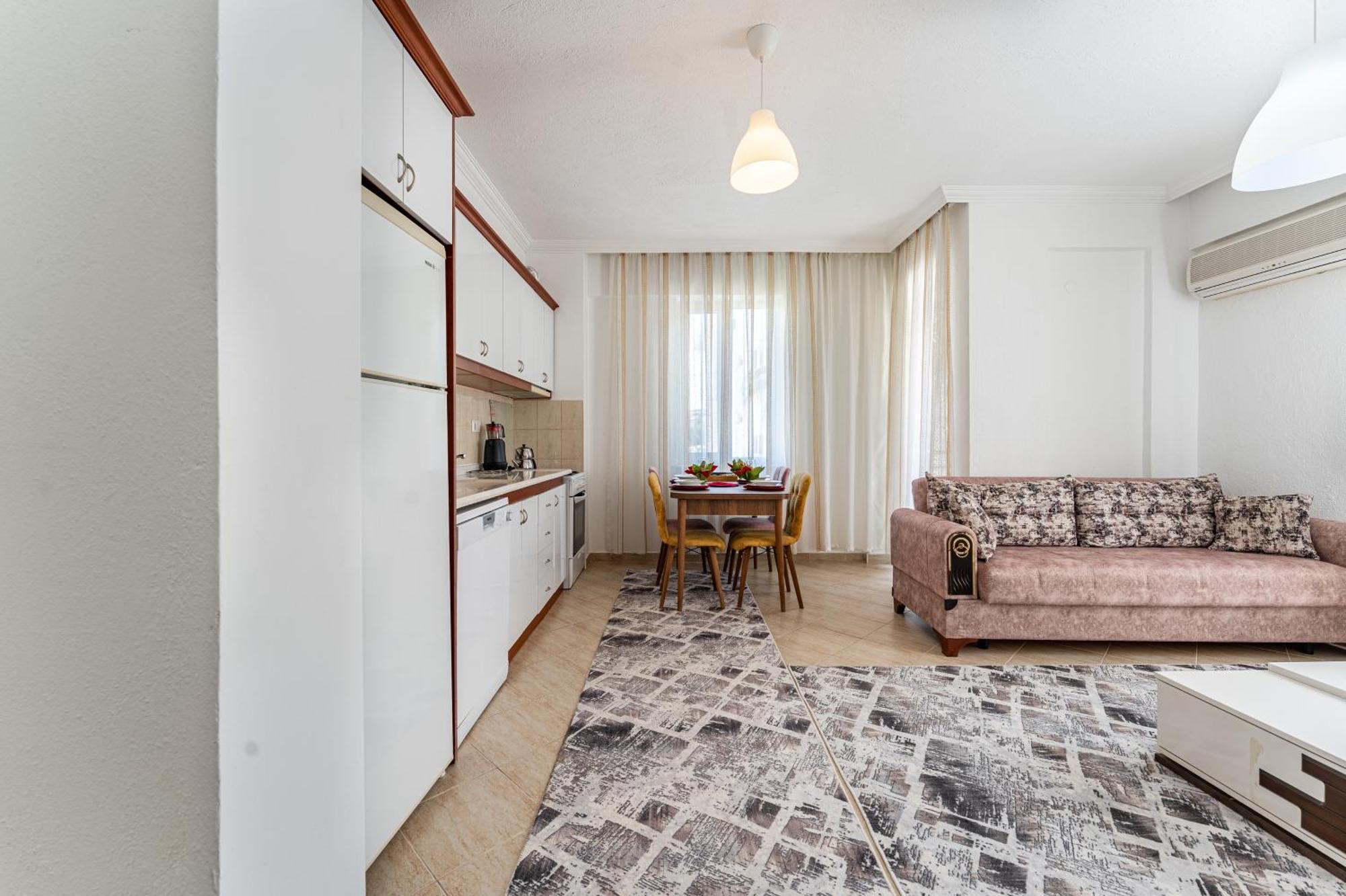 Assos Appartement *