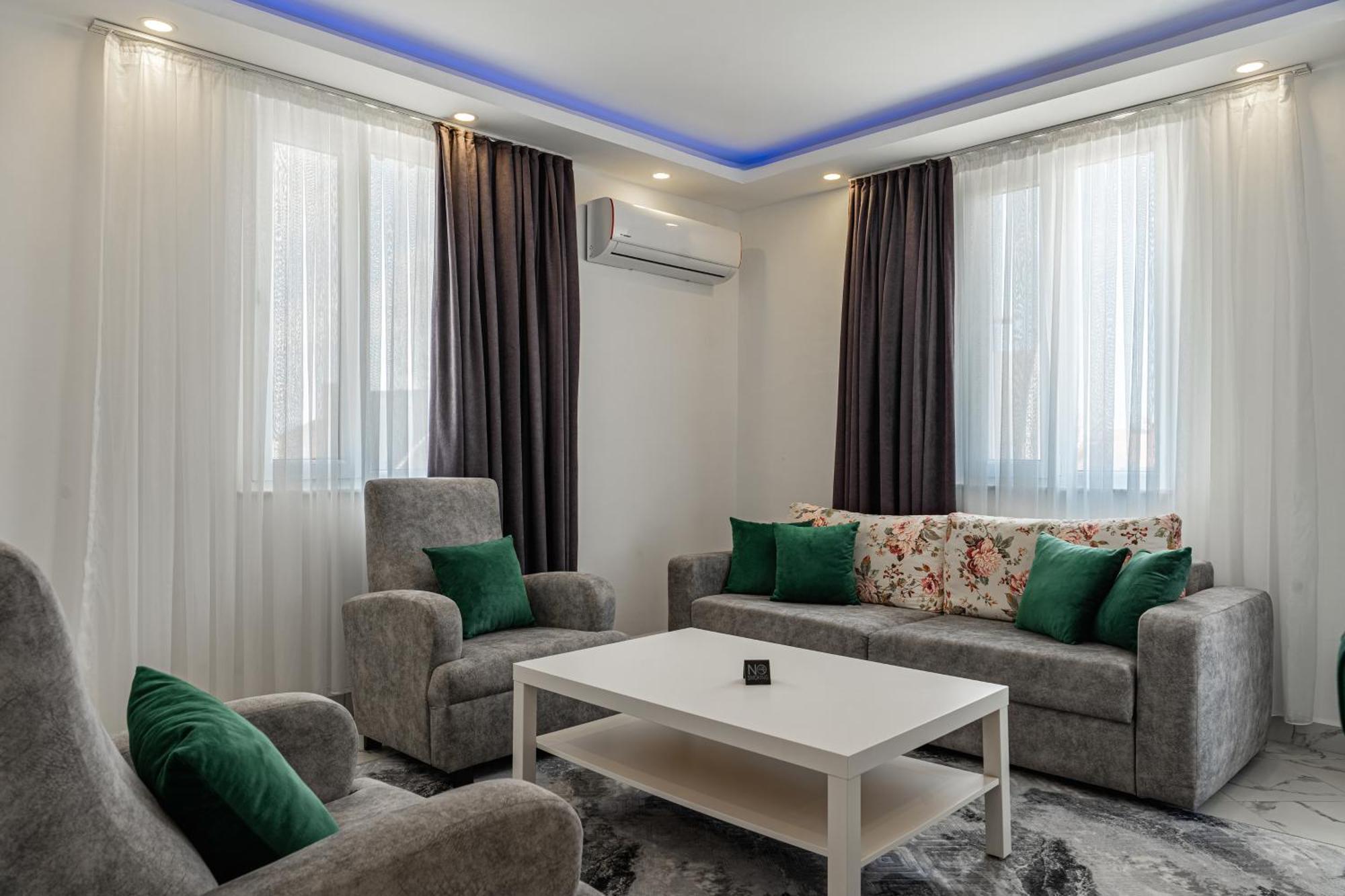Apartament Assos *