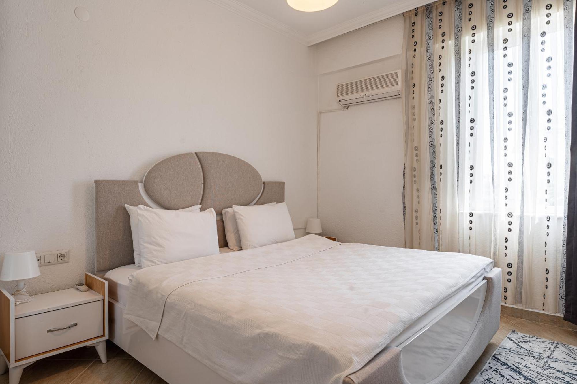 Apartament Assos *